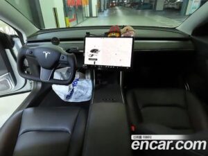Tesla Model 3 Performance 2020 года из Южной Кореи