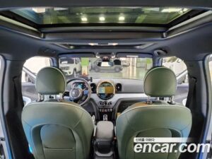 Mini Countryman ALL4 UNTAMED Edition 2023 года из Южной Кореи
