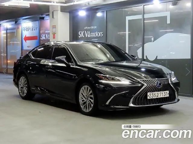 Lexus ES Executive 2021 года из Кореи
