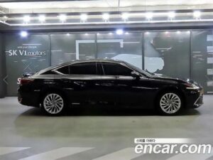 Lexus ES Executive 2021 года из Южной Кореи