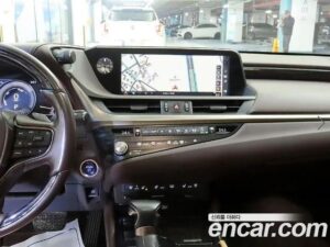 Lexus ES Executive 2021 года из Южной Кореи