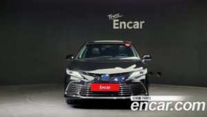 Toyota Camry 2.5 XLE HYBRID 2022 года из Южной Кореи