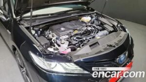 Toyota Camry 2.5 XLE HYBRID 2022 года из Южной Кореи