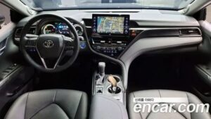 Toyota Camry 2.5 XLE HYBRID 2022 года из Южной Кореи