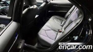 Toyota Camry 2.5 XLE HYBRID 2022 года из Южной Кореи