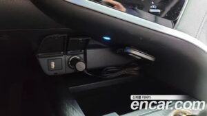 Toyota Camry 2.5 XLE HYBRID 2022 года из Южной Кореи