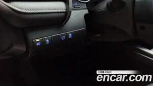 Toyota Camry 2.5 XLE HYBRID 2022 года из Южной Кореи