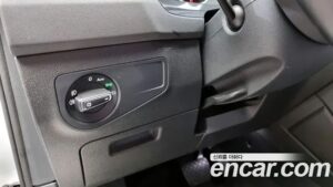 Volkswagen Tiguan 2.0 TDI Premium 2020 года из Южной Кореи