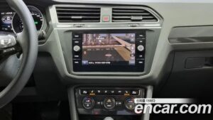 Volkswagen Tiguan 2.0 TDI Premium 2020 года из Южной Кореи