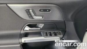 Mercedes-Benz EQB EQB300 4MATIC AMG LINE 2023 года из Южной Кореи