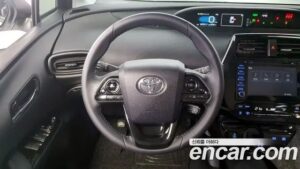 Toyota Prius 1.8 2022 года из Южной Кореи