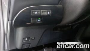 Toyota Prius 1.8 2022 года из Южной Кореи