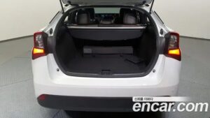 Toyota Prius 1.8 2022 года из Южной Кореи