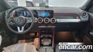 Mercedes-Benz GLB-Class GLB200 d 2023 года из Южной Кореи
