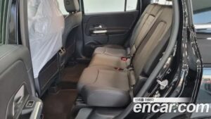 Mercedes-Benz GLB-Class GLB200 d 2023 года из Южной Кореи