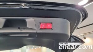 Mercedes-Benz GLB-Class GLB200 d 2023 года из Южной Кореи