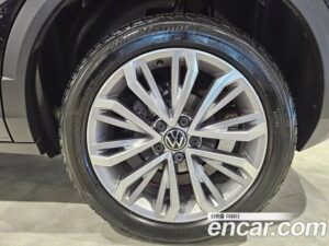 Volkswagen T-Roc 2.0 TDI Prestige 2021 года из Южной Кореи