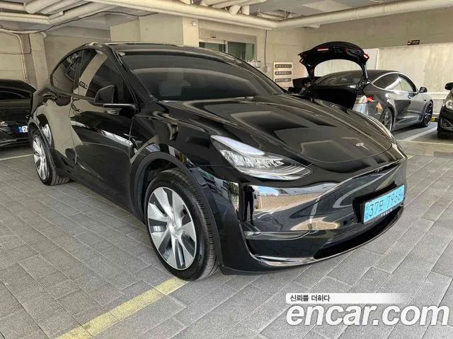 Tesla Model Y LONG RANGE 2022 года из Кореи