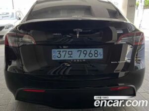 Tesla Model Y LONG RANGE 2022 года из Южной Кореи