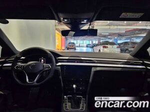 Volkswagen Arteon 2.0 TDI R-LINE 4motion 2022 года из Южной Кореи