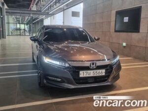 Honda Accord 2.0 HYBRID Touring 2020 года из Южной Кореи