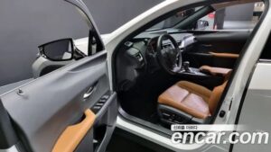 Lexus UX 2.0 2WD 2021 года из Южной Кореи
