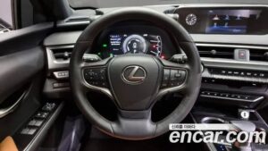 Lexus UX 2.0 2WD 2021 года из Южной Кореи