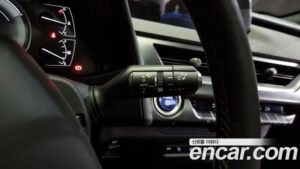 Lexus UX 2.0 2WD 2021 года из Южной Кореи