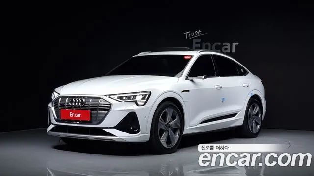 Audi e-tron 55 4WD Sportback 2021 года из Кореи