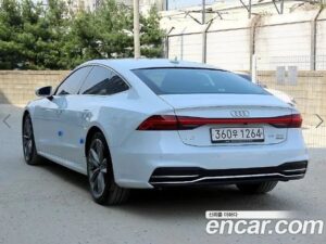 Audi A7 55 TFSI 4WD Premium 2020 года из Южной Кореи