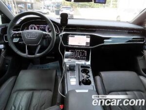 Audi A7 55 TFSI 4WD Premium 2020 года из Южной Кореи