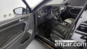 Volkswagen Tiguan 2.0 TDI Premium 2021 года из Южной Кореи