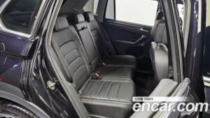 Volkswagen Tiguan 2.0 TDI Premium 2021 года из Южной Кореи