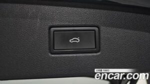 Volkswagen Tiguan 2.0 TDI Premium 2021 года из Южной Кореи