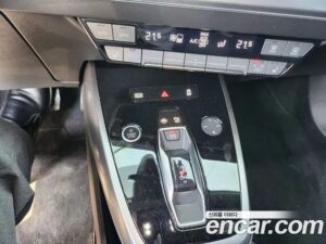 Audi Q4 e-TRON 40 2022 года из Южной Кореи