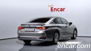 Lexus ES Executive 2021 года из Южной Кореи