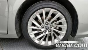 Lexus ES Executive 2021 года из Южной Кореи
