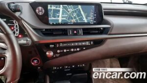 Lexus ES Executive 2021 года из Южной Кореи