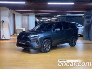 Toyota RAV4 2.5 2WD HYBRID 2022 года из Южной Кореи