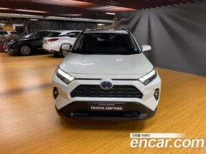 Toyota RAV4 2.5 2WD HYBRID 2022 года из Южной Кореи