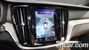 Volvo V60 T5 PRO AWD 2020 года из Южной Кореи