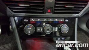 Volkswagen Jetta 1.4 TSI Prestige 2021 года из Южной Кореи