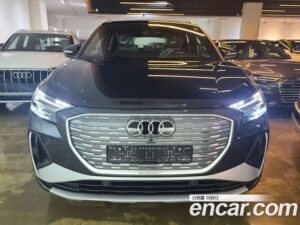Audi Q4 e-TRON 40 Premium 2022 года из Южной Кореи