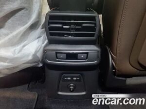 Audi Q4 e-TRON 40 Premium 2022 года из Южной Кореи