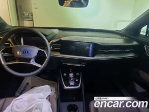 Audi Q4 e-TRON 40 Premium 2022 года из Южной Кореи