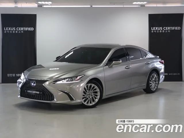 Lexus ES Luxury Plus 2019 года из Кореи