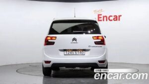 Citroen-DS C4 SpaceTourer 2.0 BlueHDi SHINE 2019 года из Южной Кореи