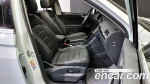 Volkswagen Tiguan 2.0 TDI 4motion Prestige 2023 года из Южной Кореи