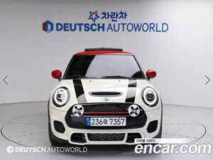 Mini Cooper JCW 2021 года из Южной Кореи
