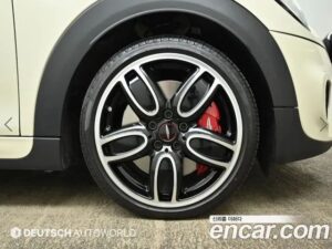 Mini Cooper JCW 2021 года из Южной Кореи